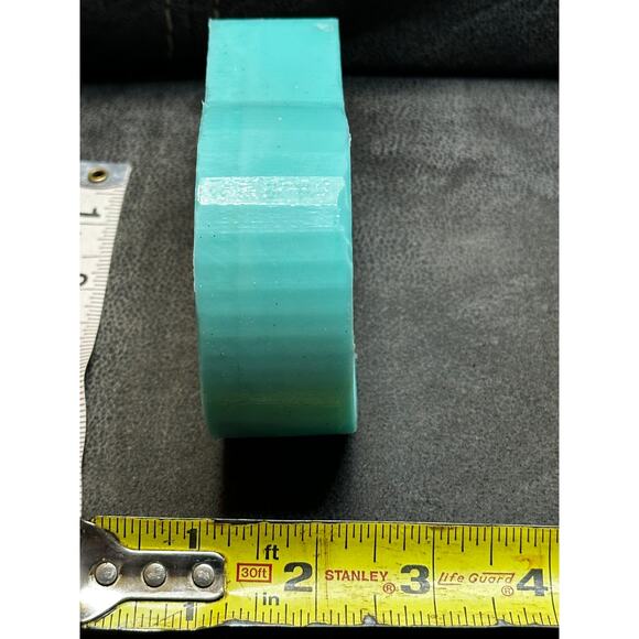 ✌️Peace Sign Silicone Freshie Mold – Teal Blue - Picture 3 of 5